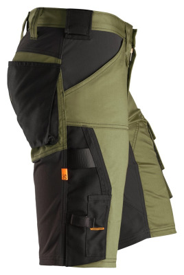 6143 Krótkie spodenki Snickers Stretch model AllroundWork w kolorze khaki green