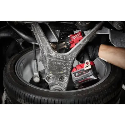 M18 FUEL Milwaukee Kompaktowy klucz udarowy 1/2˝ z pierścieniem