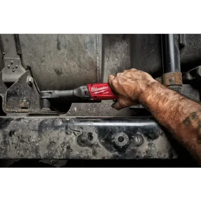 Subkompaktowa grzechotka 3/8" z przedłużoną głowicą 12 V, Milwaukee, M12 FIR38LR-0