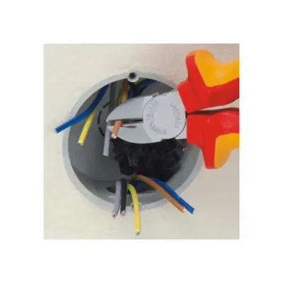 Szczypce tnące boczne (obcinaczki), izolowane Knipex 70 06