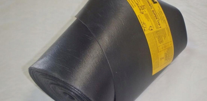 Folia fundamentowa izolacja pozioma 0,25m x 30m